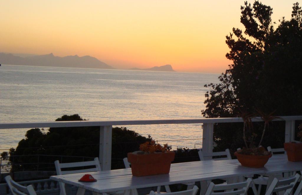 Bed and Breakfast Watercolours House à Le Cap Extérieur photo